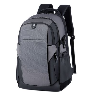 La última moda de estilo de poliéster de alta capacidad mochila para la oficina y al aire libre
