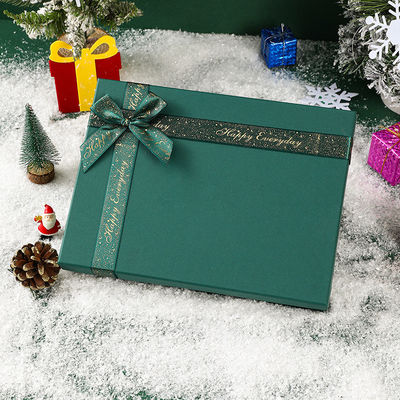 Materiales reciclados Caja de regalo de dama de honor de lujo personalizada con cinta y varios colores