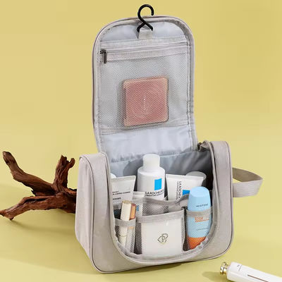 Bolsa de higiene de color de poliéster colgante perfecta para las necesidades de la vida diaria de las mujeres