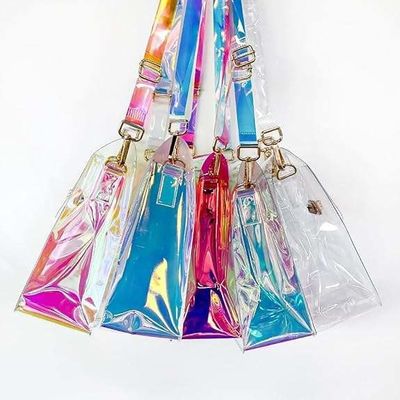 Bolso holográfico transparente para mujeres de verano 2024 con revestimiento de poliéster y cadena cuadrada