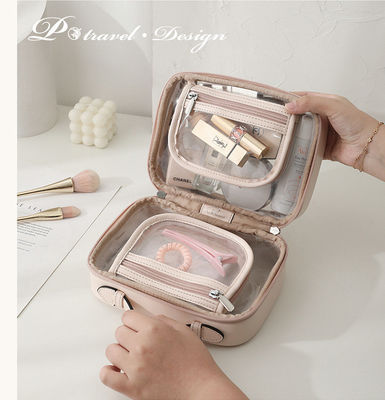Mantenga sus cosméticos organizados con una bolsa de maquillaje transparente e impermeable
