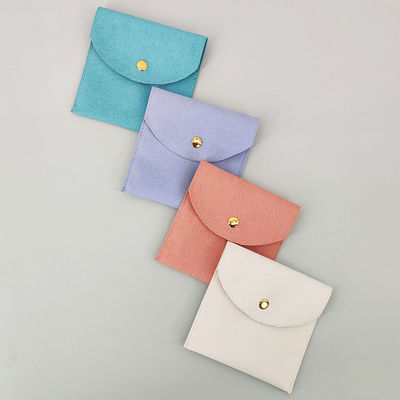 Logotipo personalizado Bolso de oreja de joyería con caja e inserción de almohadilla OEM / ODM aceptable