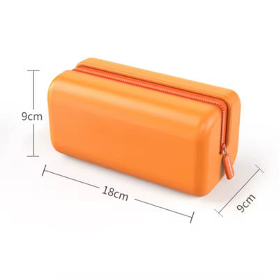 Bolsa de maquillaje de silicona cuadrada con diseño y material a prueba de agua