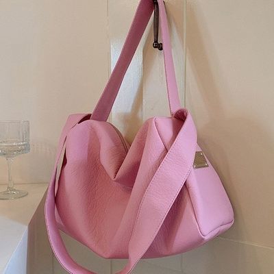 Bolso de bolso versátil para mujeres 2024 con diseño de Instagram y gran capacidad