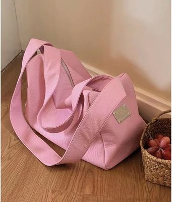 Bolso de bolso versátil para mujeres 2024 con diseño de Instagram y gran capacidad
