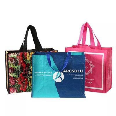 Bolsa de toque de esquinas curvas de tamaño mediano en material laminado no tejido para compras personalizadas