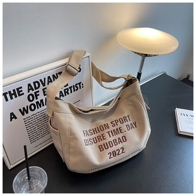 Material de revestimiento de poliéster Bolso de lona de hombro cruzado de gran capacidad para mujeres
