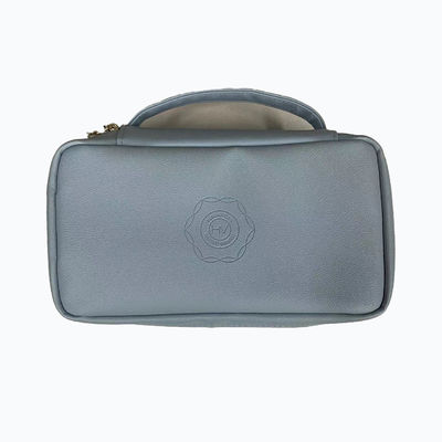 Bolso de maquillaje de moda de gran tamaño de cuero impermeable de ropa de baño bolso grande plano portátil bolsillos interiores bolso cosmético personalizado para mujeres