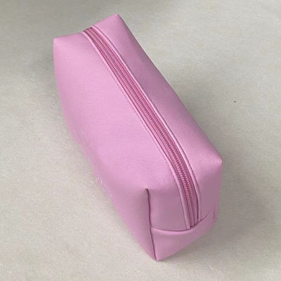 Bolso de maquillaje cosmético de algodón Pu de color mixto Bolso de lavado de polvo en blanco con color personalizado