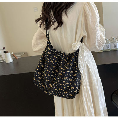 Bolso de hombro de paja y encaje de moda sencilla para damas Bolso de brazalete de gran capacidad