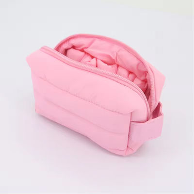 Bolsa de maquillaje de viaje de nylon impermeable con cierre de cremallera y diseño de logotipo