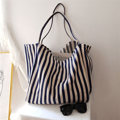 Logotipo personalizado Aceptado Harajuku de moda Prensa de cremallera Bolsas de hombro para mujeres