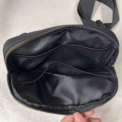 Deportes al aire libre Entrenamiento Corriendo Pecho Perro Butt Bag para Mujeres Personalizado Cuerpo Cruzado de Nylon
