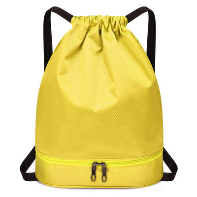 Acceptable OEM/ODM Mochila de cuerda de tira impermeable para mujeres hombres Sport Beach Gym Bag