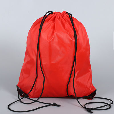 Tamaño Medio Impresión personalizada Logotipo 210D Basketball Drawstring Bolsa de nylon para zapatos de gimnasia