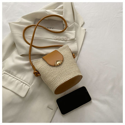 Diseñador de estilo de verano bolso de arena redonda hecha a mano bolso de playa tejido para bolso de mano para mujeres