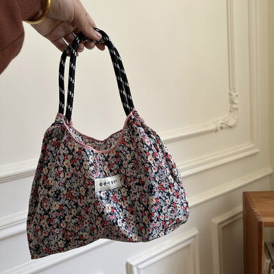 Revestimiento de poliéster en bolsa de lienzo de playa floral de gran capacidad para compras ecológicas