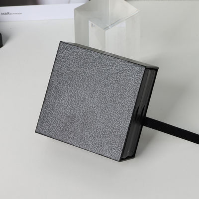 Cajas de embalaje de joyería de logotipo personalizado Cajas con película transparente de PE en el interior Caja de regalo de cartón de papel mate