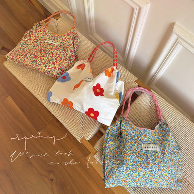 Revestimiento de poliéster en bolsa de lienzo de playa floral de gran capacidad para compras ecológicas