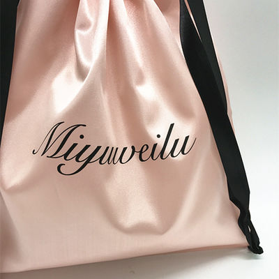 Logotipo personalizado Bolsas de satén suave con cuerdas para embalaje de joyas