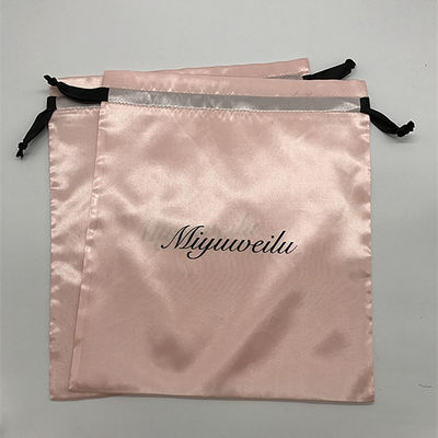Logotipo personalizado Bolsas de satén suave con cuerdas para embalaje de joyas