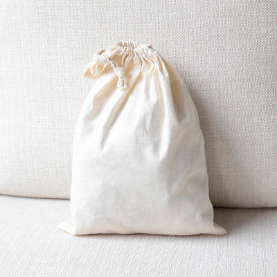 Impresión de logotipo personalizado de lienzo de algodón de cordón de tira Bolsa de zapatos para almacenamiento de regalos Tamaño medio 30-50cm