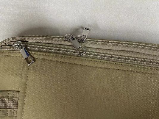 Bolso de viaje de cuello pequeño de nylon a prueba de agua para teléfono móvil y tarjeta OEM / ODM aceptable