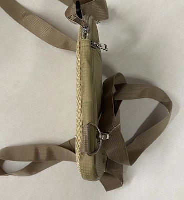 OEM/ODM aceptable Bolso de viaje de cuello pequeño de nylon seguro Ihram Hajj para hombres y mujeres musulmanes