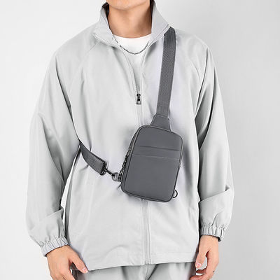 Vida diaria Sling de nylon personalizado Unisex Adolescentes Pequeño Bolso De Deporte Para Hombres Y OEM / ODM