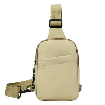 Vida diaria Sling de nylon personalizado Unisex Adolescentes Pequeño Bolso De Deporte Para Hombres Y OEM / ODM