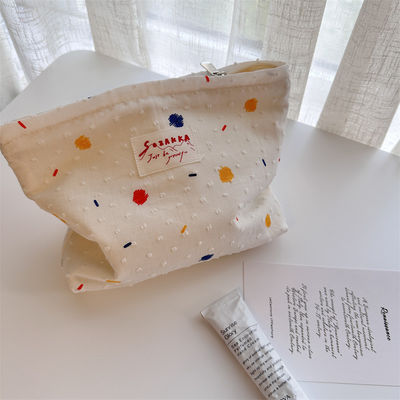 Bolso de maquillaje de cuero de vaca de estilo de caja Impresión personalizada Bolsos portátiles de mujer Bolso cosmético