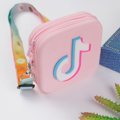 Mini bolsas cuadradas de jalea para niñitas bolso de monedas de moda y funcional incluido