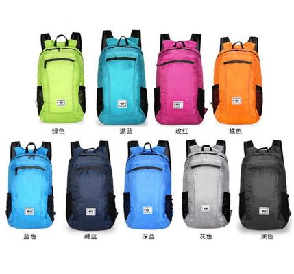 Cerradura de cuerdas Mochila ligera impermeable para hombres y mujeres Viajes de senderismo