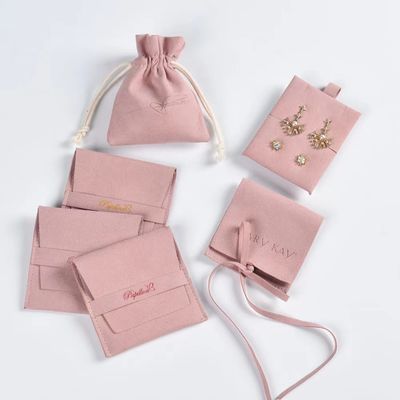 Logotipo personalizado Orecillos de dados pequeños Brazaletes Collares de polvo de terciopelo Bolso de embalaje para regalo