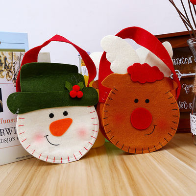 Variedad de bolsas de cerradura de manzanas hechas de materiales reciclados para pequeños regalos para niños