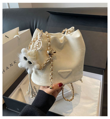 Bolsos de diseño de mujeres ligeras para la vida diaria de las mujeres y el estilo de moda