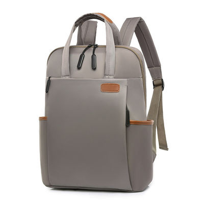 Color personalizado Bolsa portátil de viaje al aire libre para mujeres Mochila con intercalado de computadora