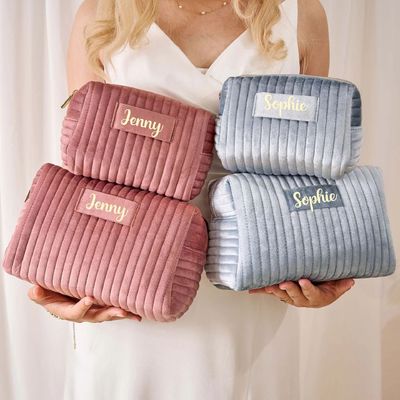 Bolso de ropa de baño de terciopelo con cierre de cremallera para necesidades de viaje cómodas y con estilo