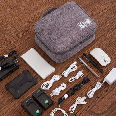 Bolso cosmético de Oxford colgante de color personalizado Kit de artículos esenciales para viajes para mujeres
