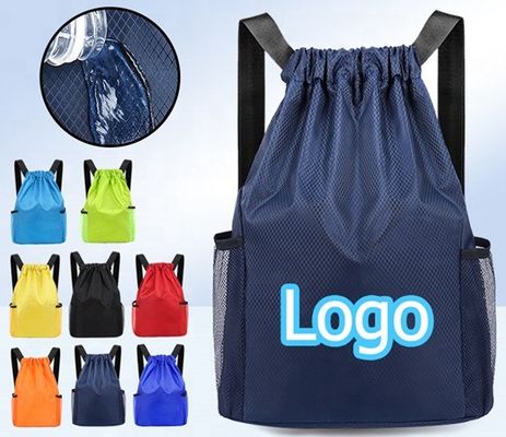 Mochila de cuerda de tira de color a prueba de agua personalizada para aventuras y deportes al aire libre