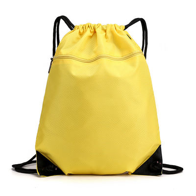 Mochila de cuerda de tira de gran capacidad e impermeable con marco externo y material duradero