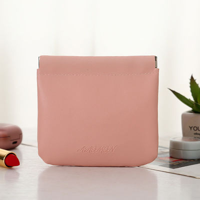 Mantenga sus cosméticos organizados y accesibles con este maquillaje compacto de cuero PU