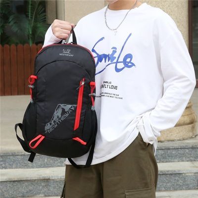 Logotipo personalizado Bolsas deportivas de gimnasio de nylon plegables Ligeras e impermeables Mochila de salida