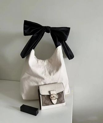 Poliéster revestimiento ecológico reciclado mango negro logotipo personalizado impresa bolsa de compras