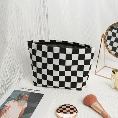 Bolso de lavado portátil de moda Bolso de cepillo cosmético de ajedrez en blanco y negro personalizado