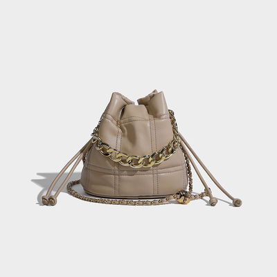 2024 Diseño Moda Cuero Cuerpo Cruzado Uno hombro Bolso Pequeño Bolso de cubo para mujeres