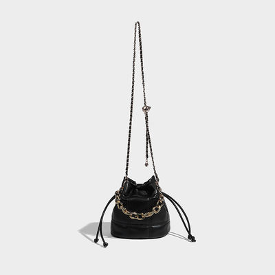 2024 Diseño Moda Cuero Cuerpo Cruzado Uno hombro Bolso Pequeño Bolso de cubo para mujeres