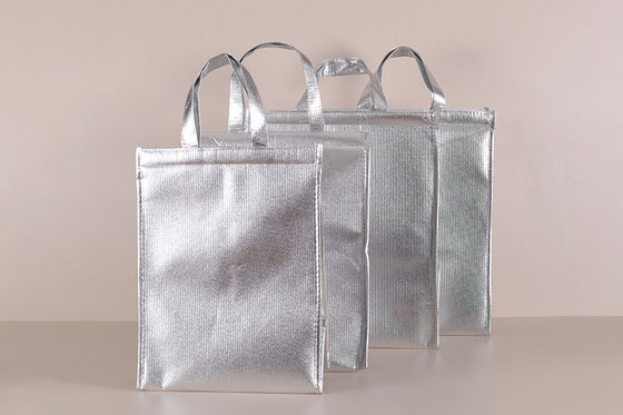 Logotipo personalizado Aceptado Bolsa de refrigeración de almuerzo aislada rígida con papel de aluminio Eco amigable