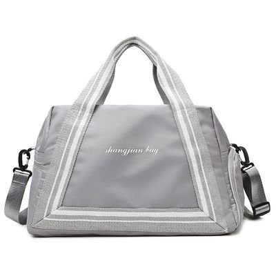 Viaje con estilo Cintas de hombro personalizadas para exteriores Bolso deportivo de fin de semana para mujeres activas
