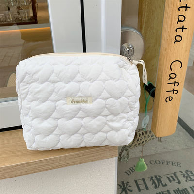 Polyester Logotipo personalizado Puffed Puffer Bolso de maquillaje de gran capacidad Bolsas de edredón Caja cosmética